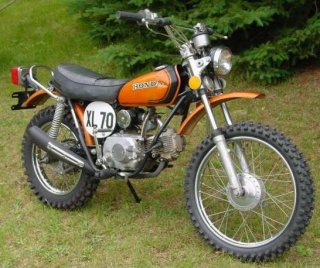 1974 Honda XL70K0 detail